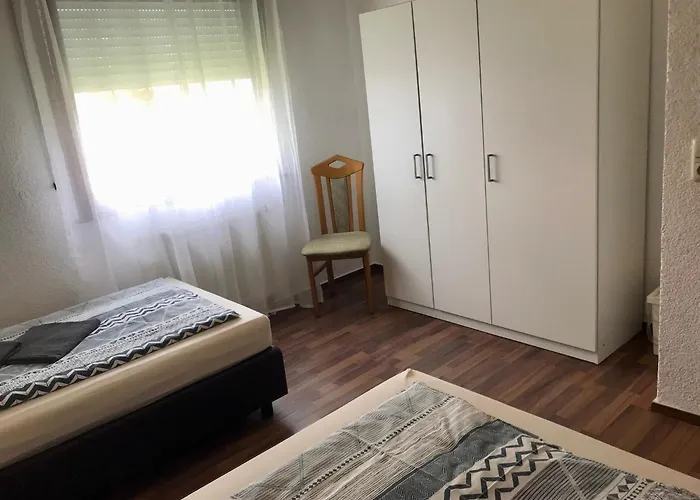 Cleopatra - Ganze Haus