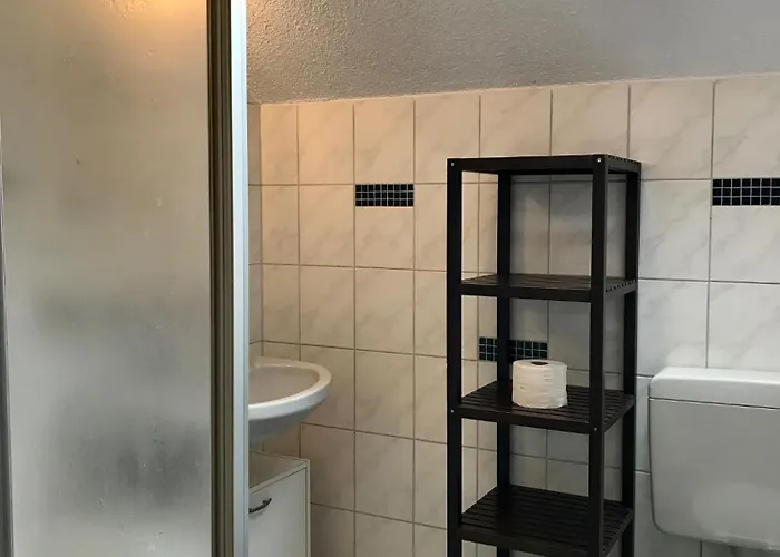 Cleopatra - Ganze Haus