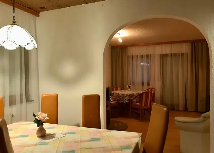 Cleopatra - Ganze Haus * Oranienburg