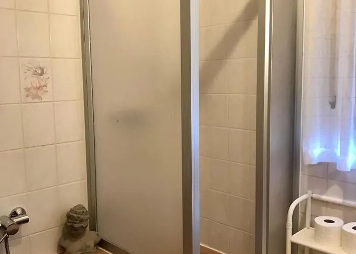 Cleopatra - Ganze Haus *